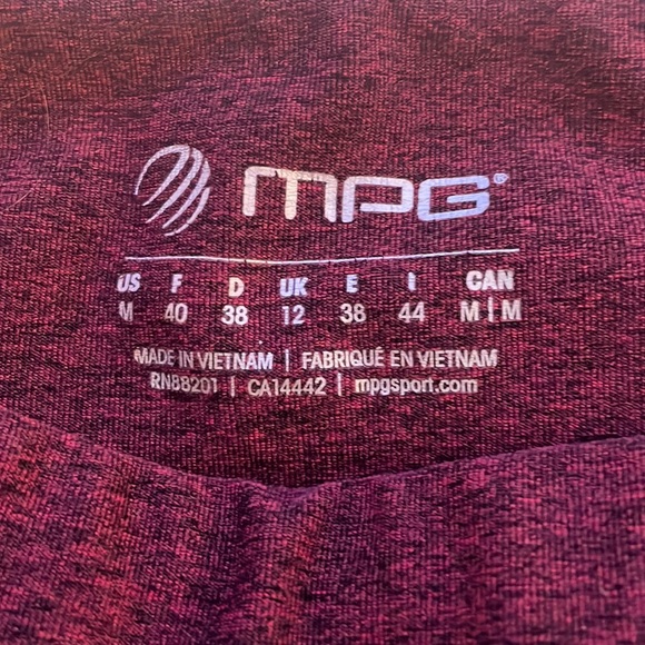 Burgundy/black workout leggings with design - Picture 2 of 5